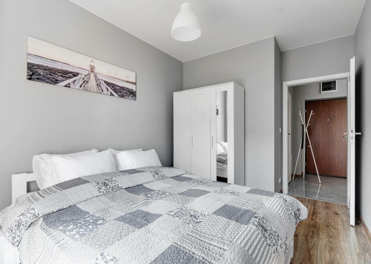 Warszawa-Wlochy Brilliant Apartment Dış mekan fotoğraf