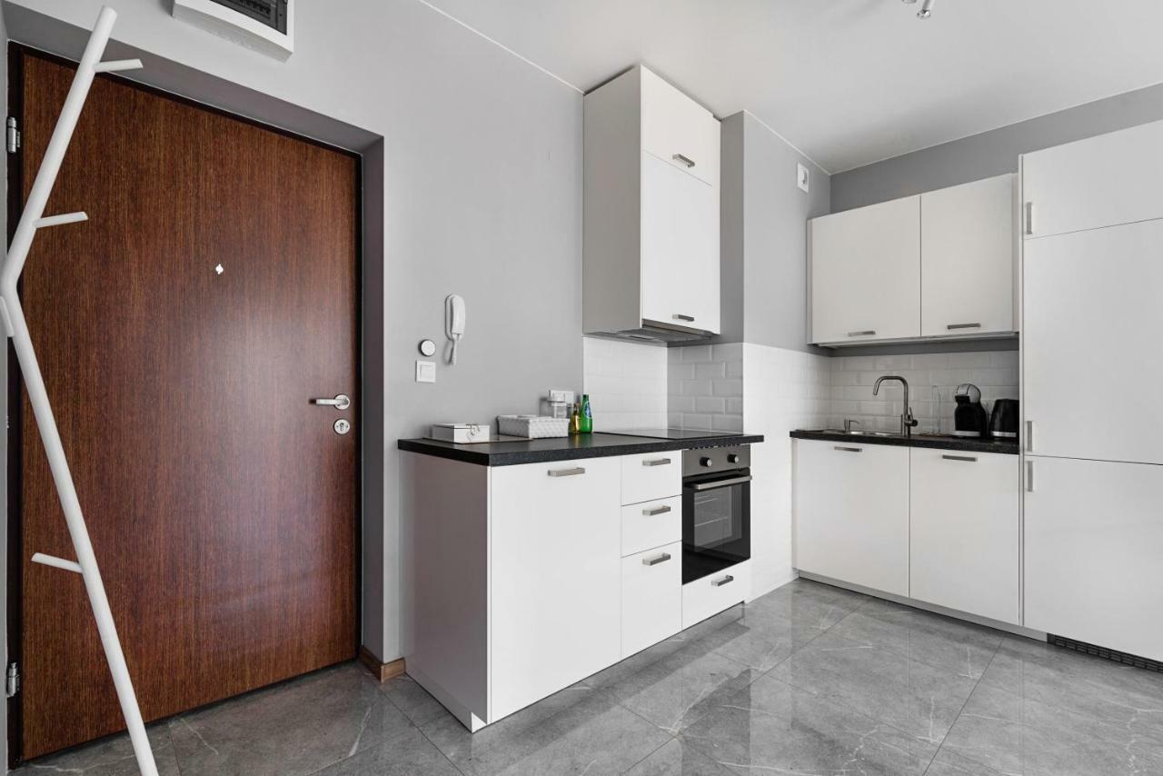 Warszawa-Wlochy Brilliant Apartment Dış mekan fotoğraf